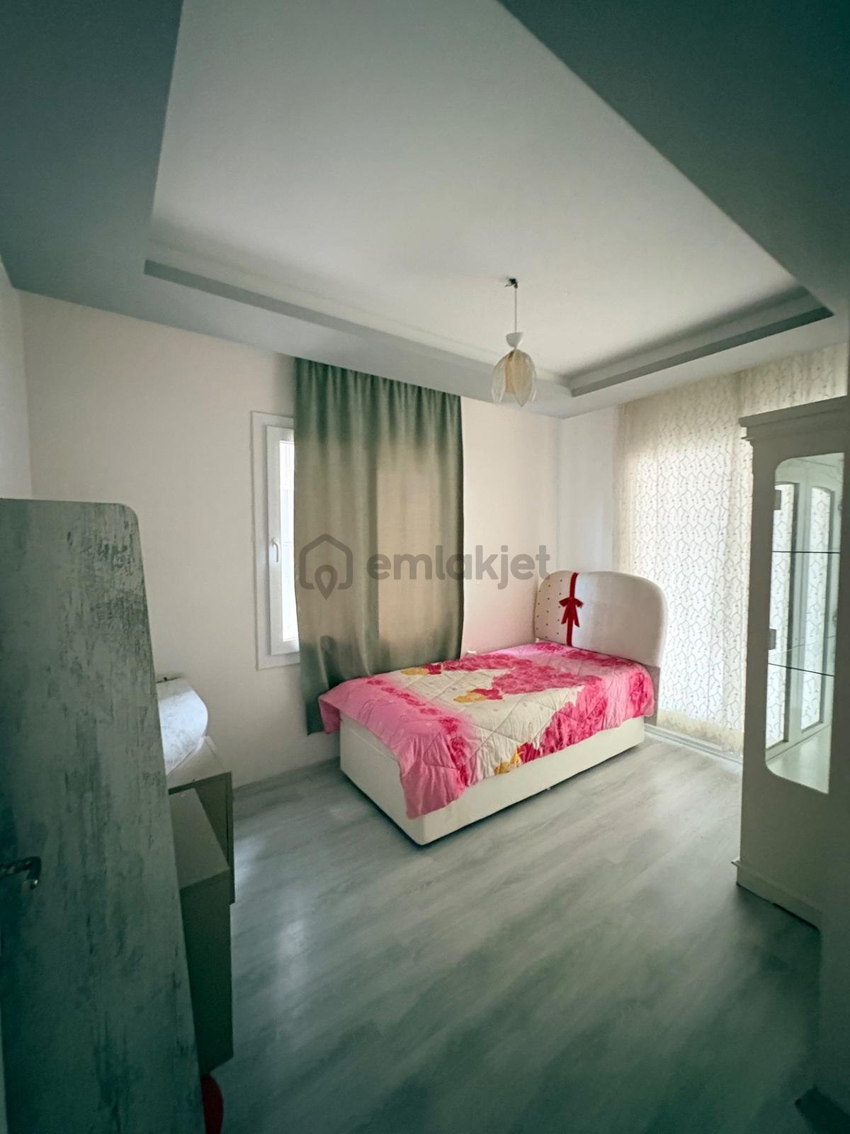 Yukarı Alata Eşyalı Kiralık 2+1 Daire - 10