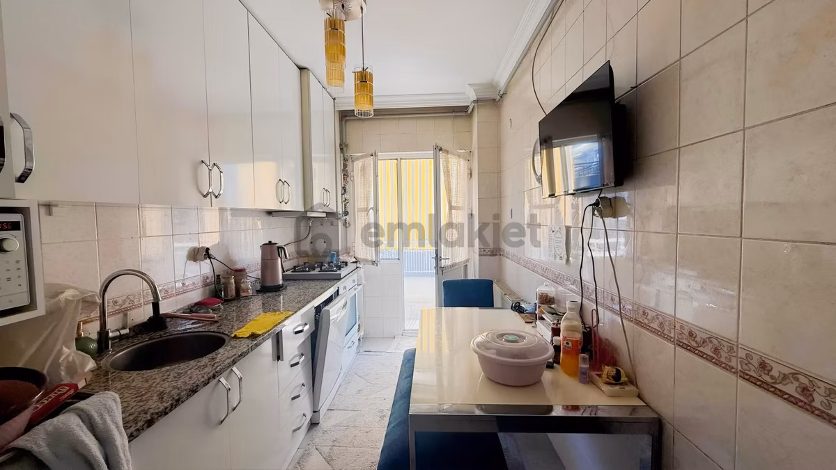 Atakent Merkezi Konum 3+1 120 M2 E.banyo+kilerli Satılık Daire - 3