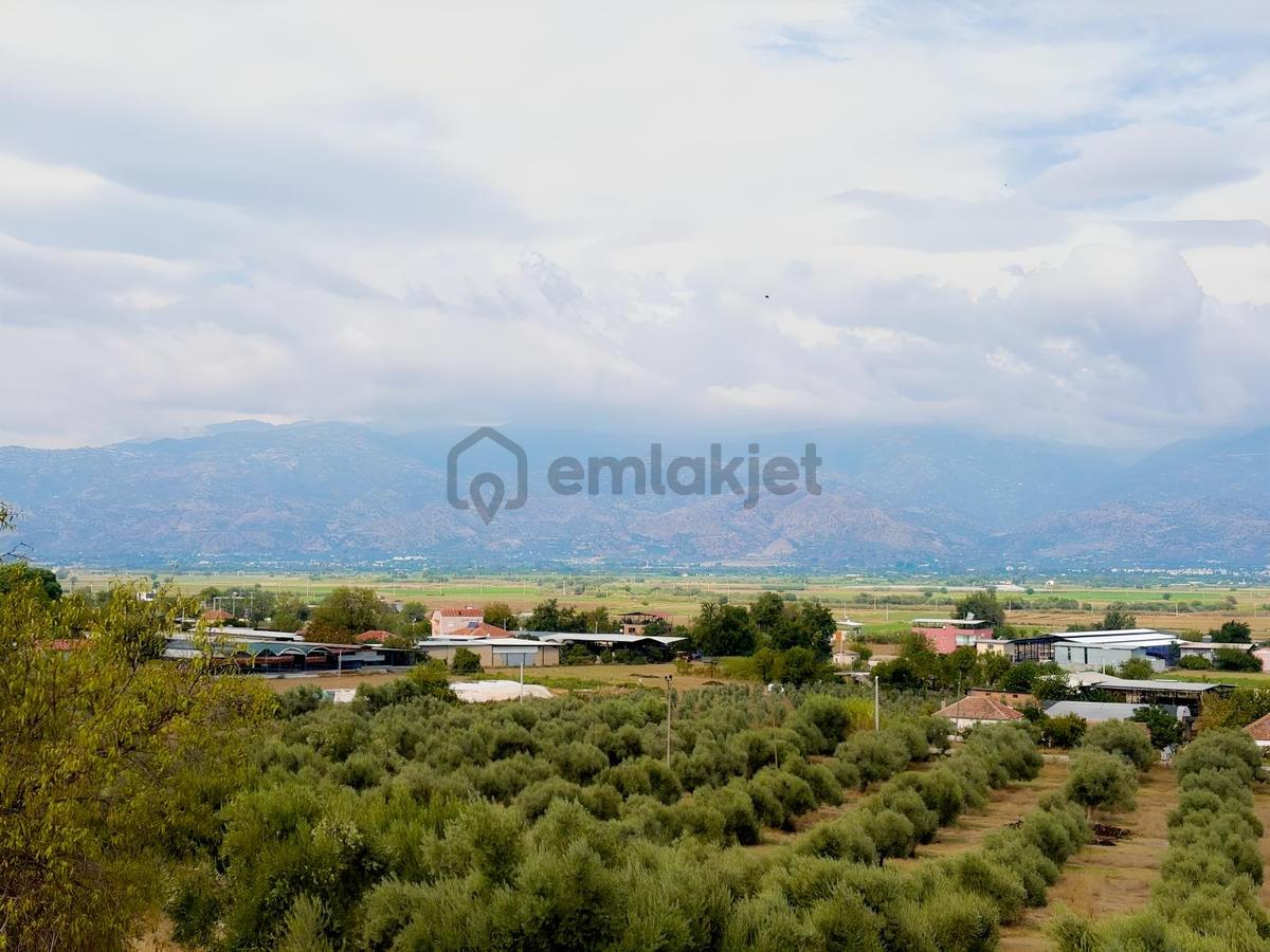 Mesutlu'da Havuzlu Site İçerisinde Sıfır Bahçeli 2+1 Villa - 24