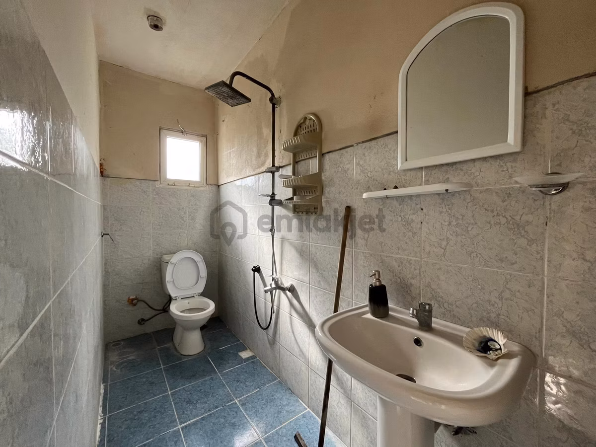 Üsküdar Burhaniye'de Cadde Üzeri 2+1 Teraslı Kiralık Daire - 14