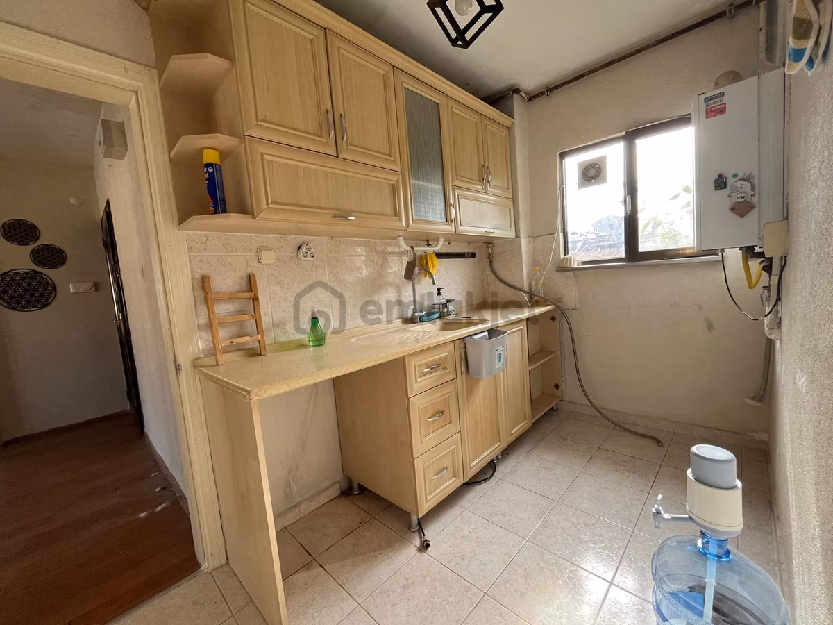Üsküdar Burhaniye'de Cadde Üzeri 2+1 Teraslı Kiralık Daire - 7