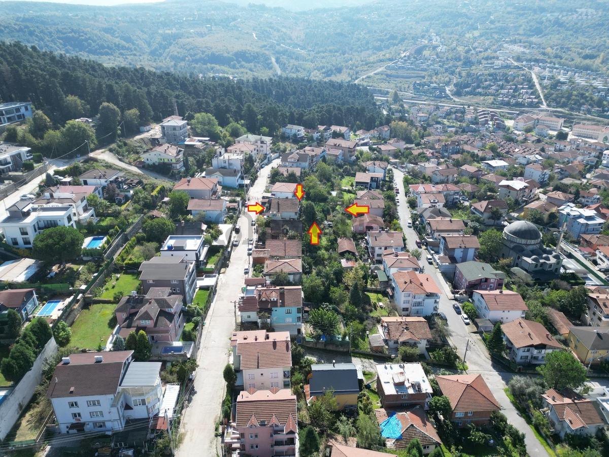 Satılık Göl Manzaralı E.müstakil Ev Ve 577 M2 İmarlı Arsa - 28