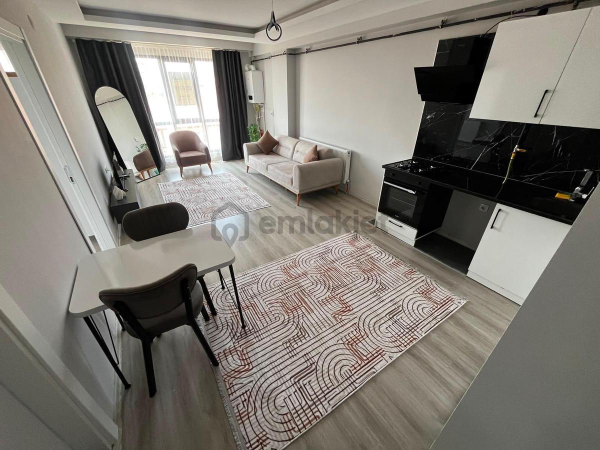 18000 Tl Kiracılı Yeni Eşyalı Satılık Daıre - 4