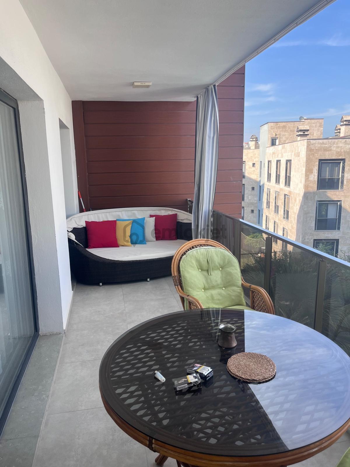 Kuşadası Değirmendere Mahallesi 2+1 Eşyalı Satılık Daire - 3