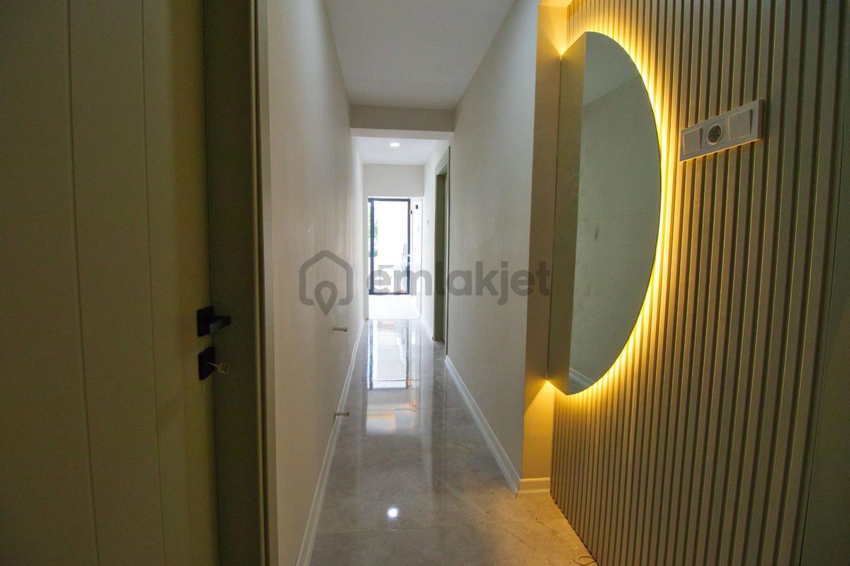 Aktif'ten Akçay Merkezde Satılık Ön Cephe Arakat Denize 300mt Full Yapılı 2+1 Daire