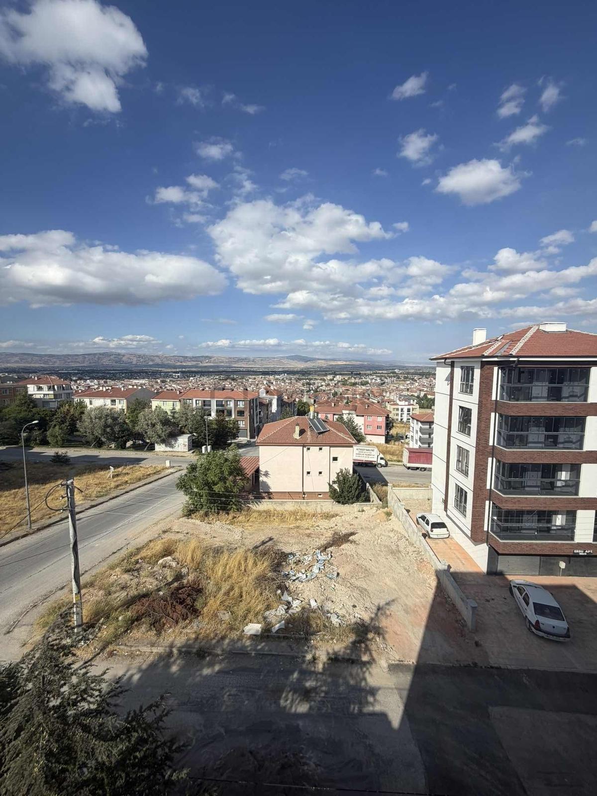 Ad-desticiler Emek Mah Şehir Manzaralı Geniş 2+1 Daire - 3