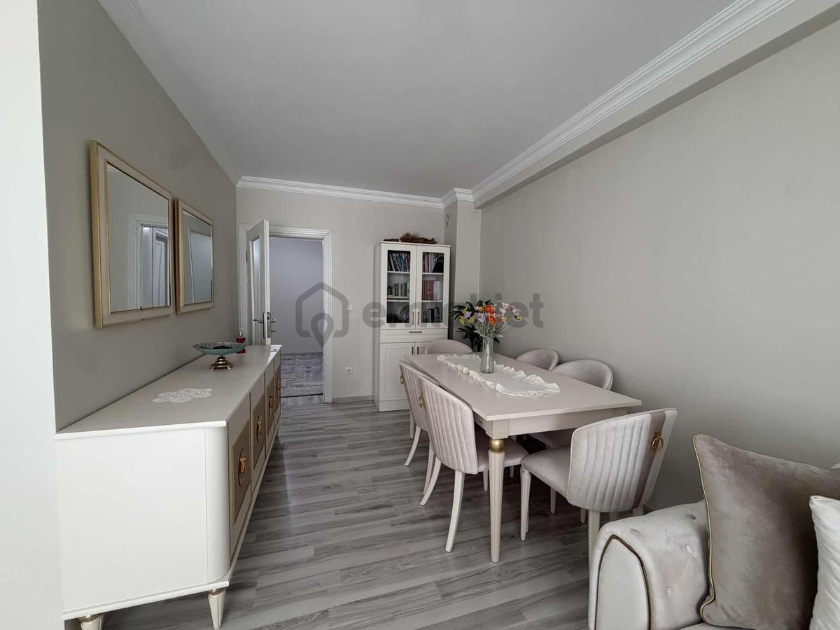 Anayol Üstü Deniz Manzaralı Masrafsız 4.kat Daire - 24