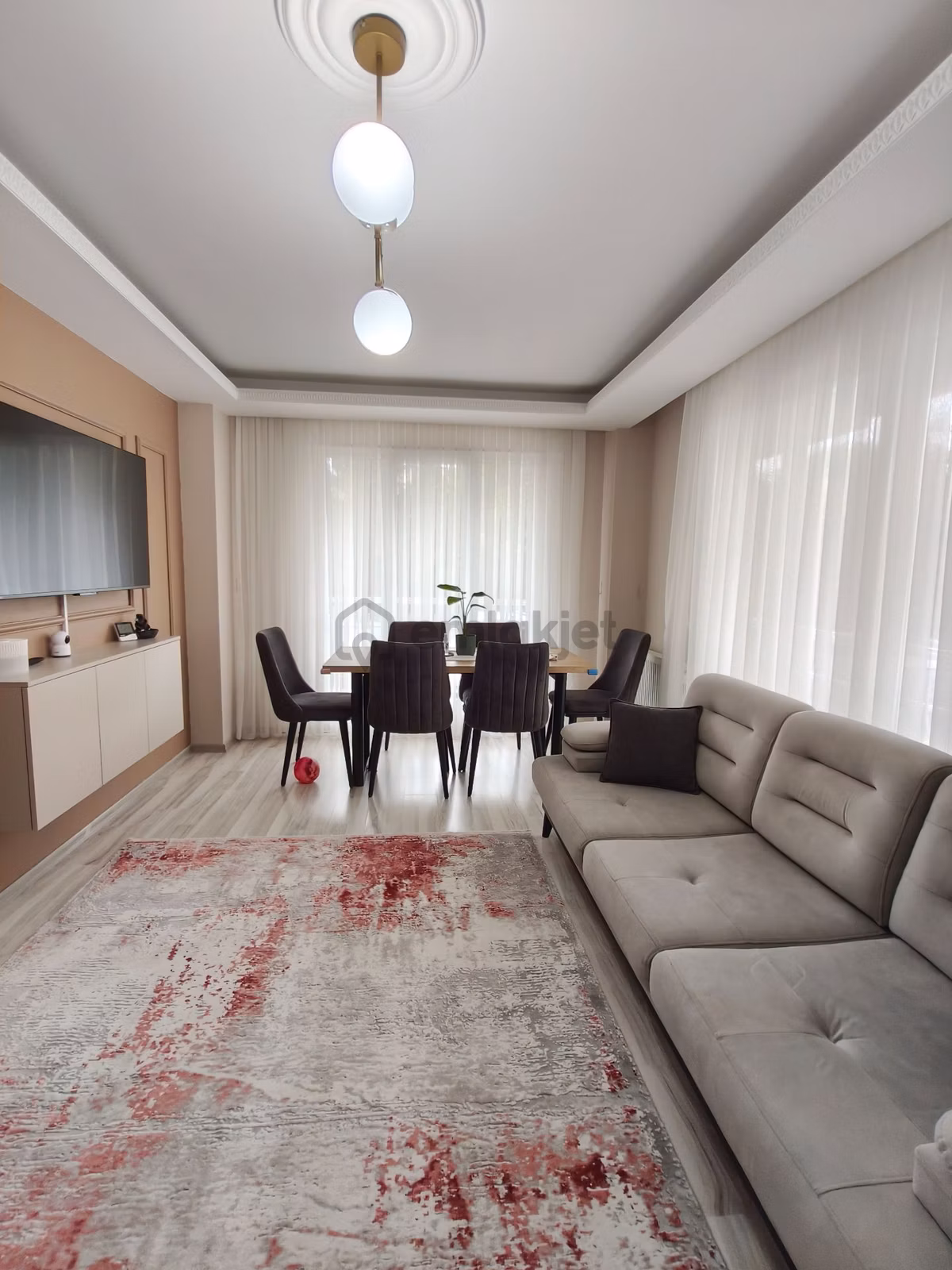 Sahibinden Adil Mahallesi Sitede Geniş 2+1 - 2