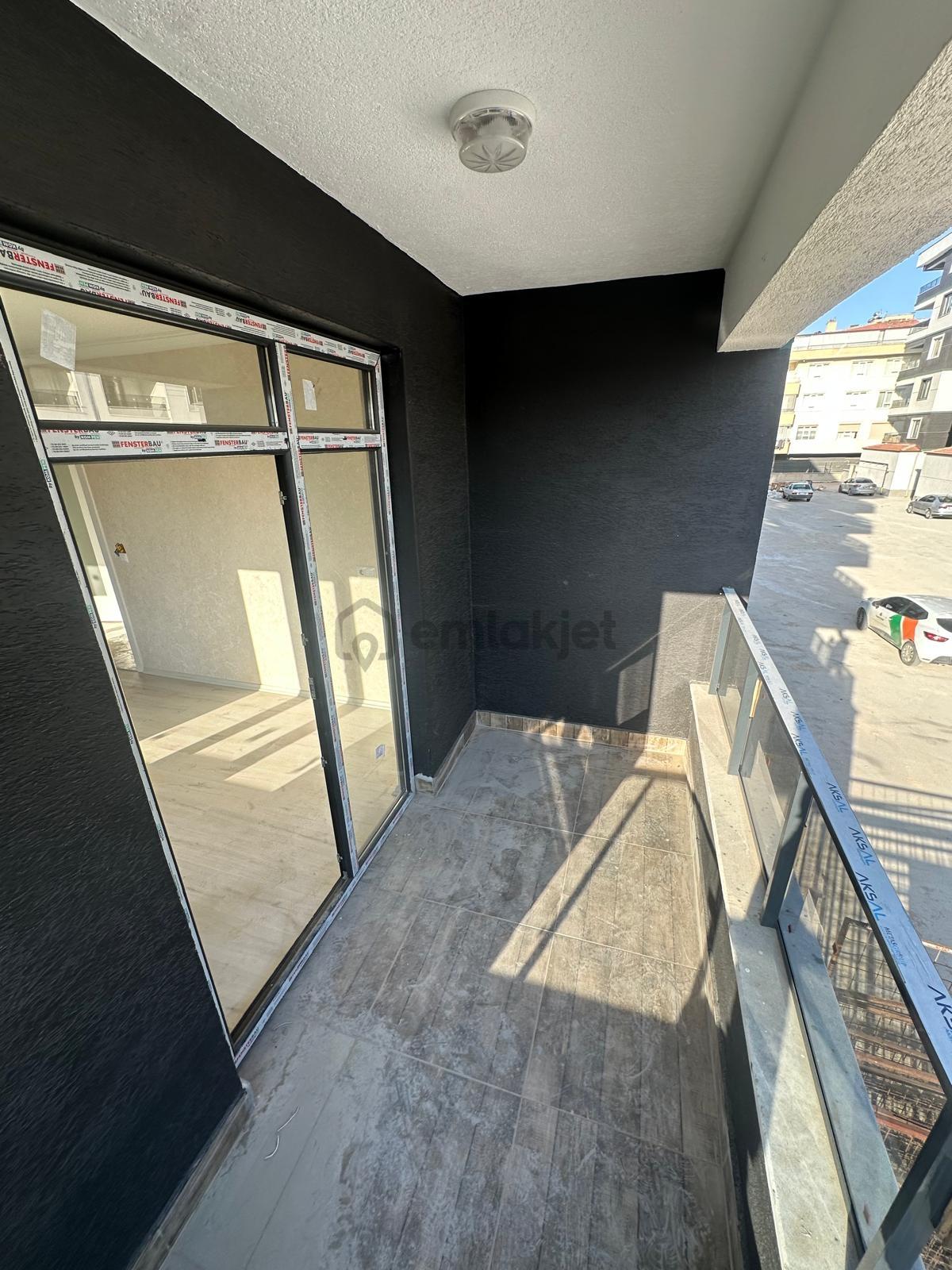 Keçeciler Caddesi Üzerinde Site İçi Sıfır 2+1 Arakat Daire - 11
