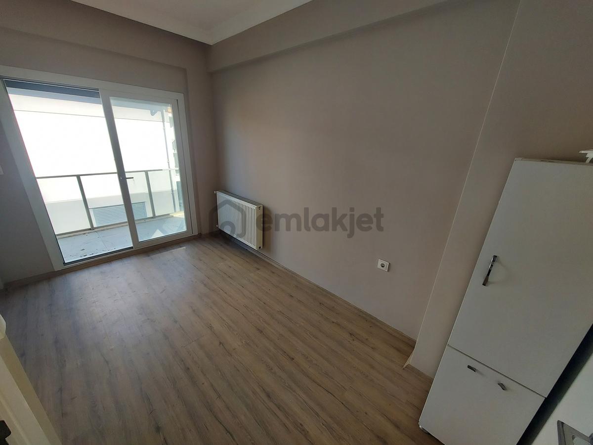 Seferihisar İpek Villaları Sitesinde Kiralık 4+2 Villa !!! - 28