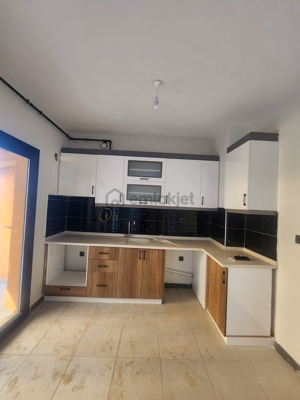 Armaxtan Toki 7a Konutlarında 1+1 Kiralık Daire - 6