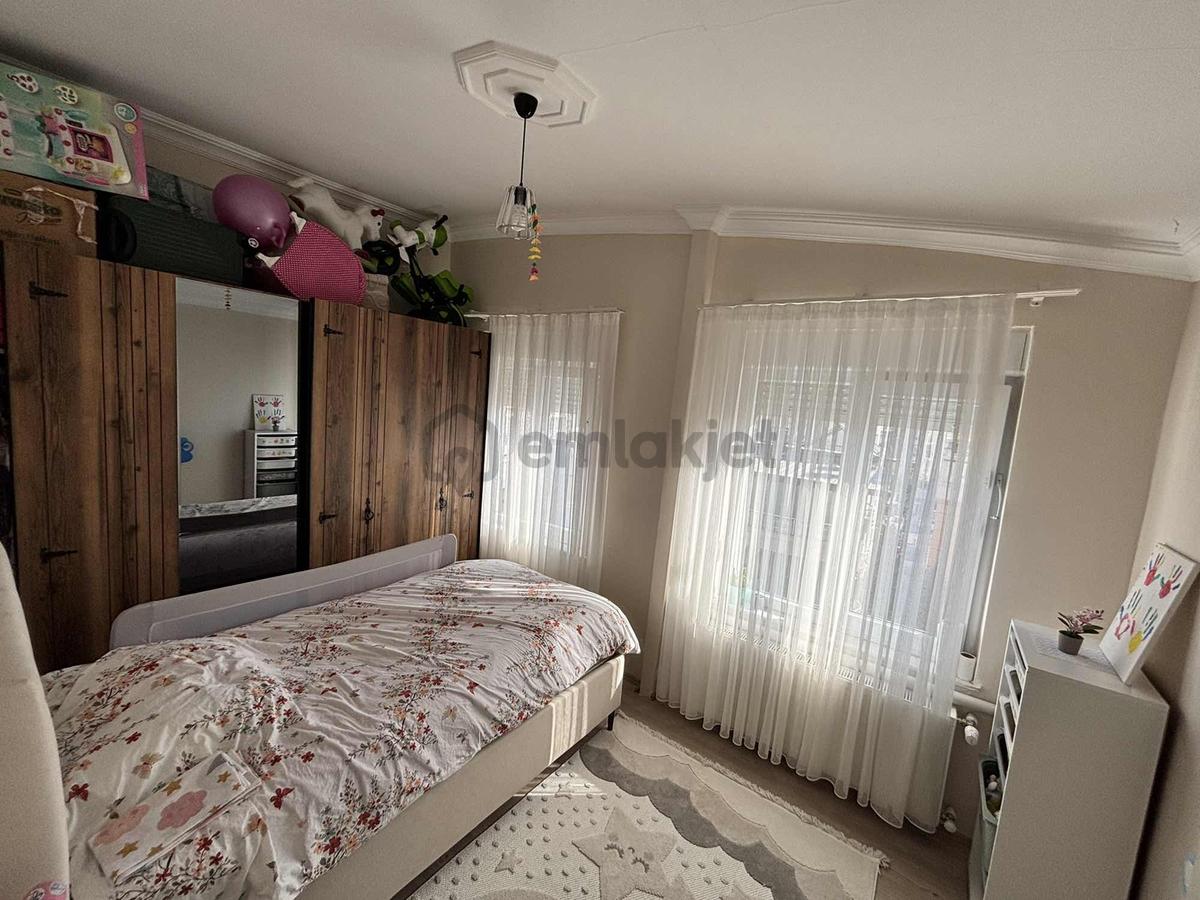 Kültür Mah.3+1 Asansörlü Doğalgazlı Eşyalı Satılık Dubleks Daire - 32