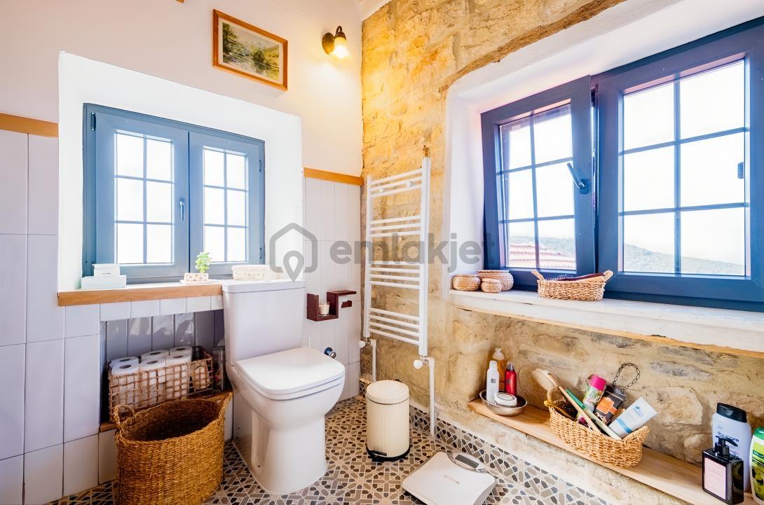 Eğlenhocada Deniz Manzaralı, Müstakil Konsept Taş Yaşam Evi - 32