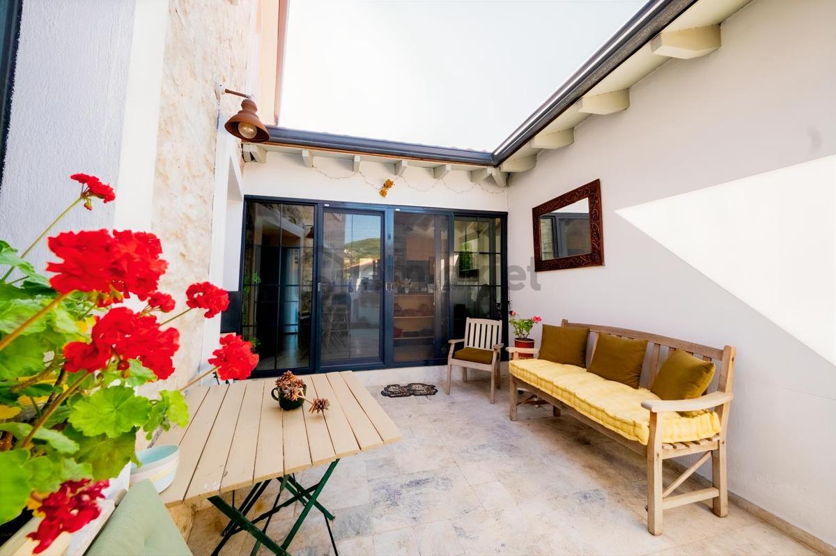 Eğlenhocada Deniz Manzaralı, Müstakil Konsept Taş Yaşam Evi - 18