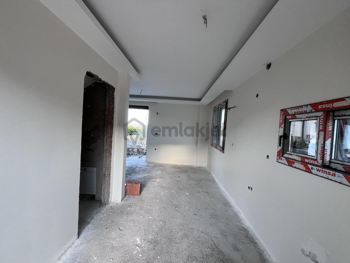Mordoğanda Deniz Manzaralı Bahçeli Yeni 3+1 Villa - 8