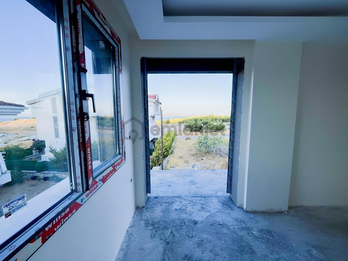 Mordoğanda Deniz Manzaralı Bahçeli Yeni 3+1 Villa - 12