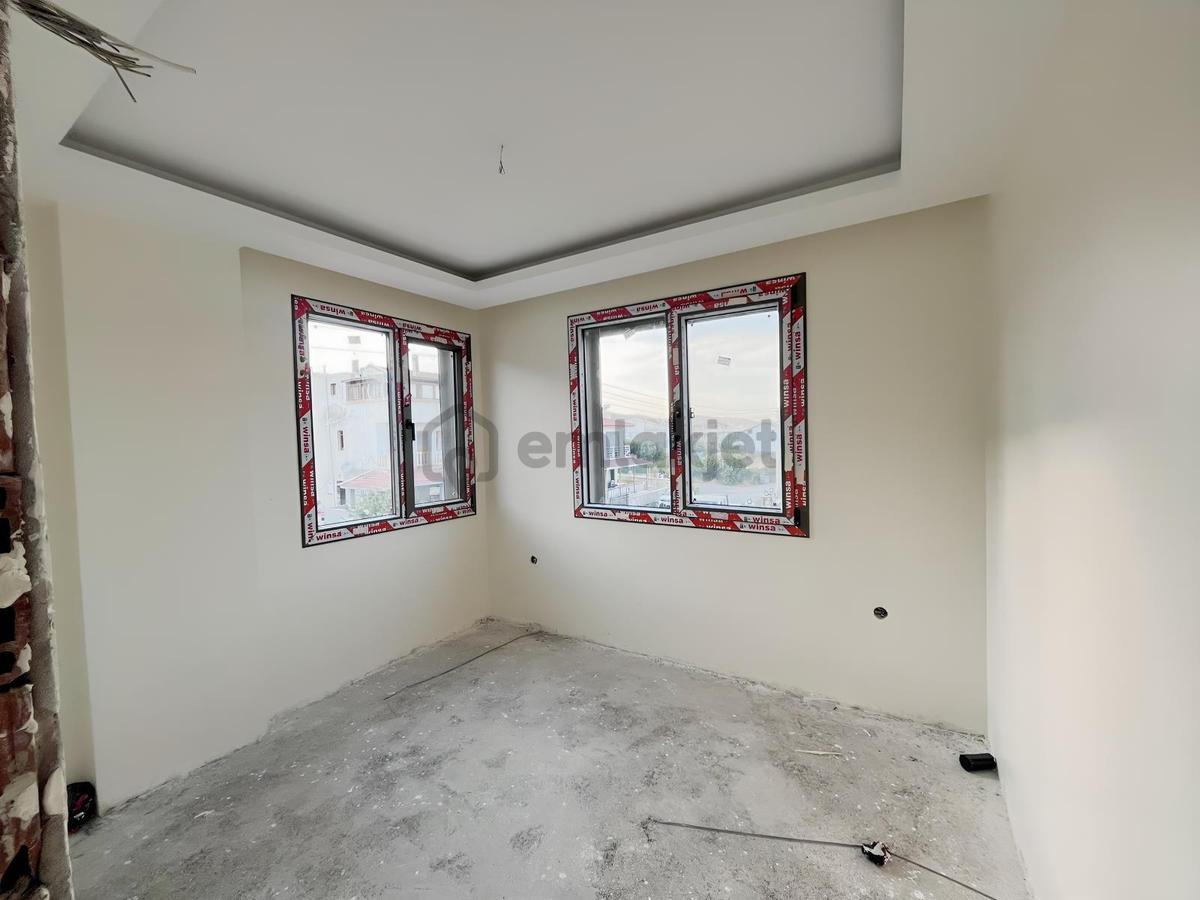 Mordoğanda Deniz Manzaralı Bahçeli Yeni 3+1 Villa - 10