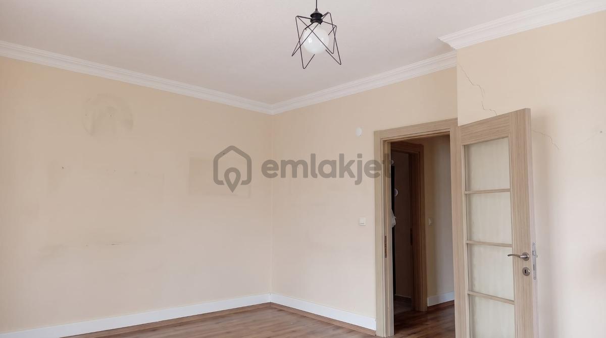 Tuzla M.sinan Mah.cadde Üzeri Kullanışlı Satılık 2+1 Daire - 8