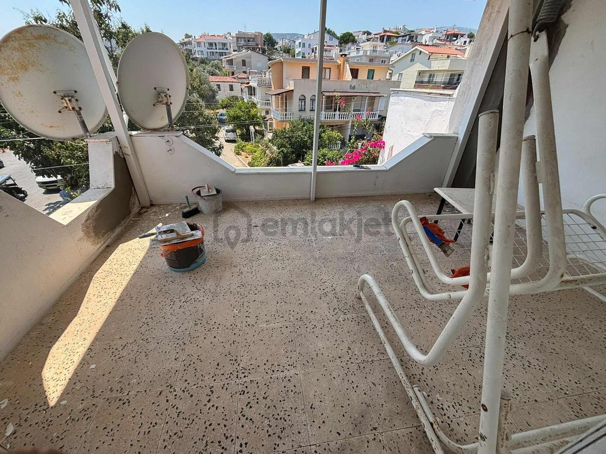 Mordoğan Merkezde Eşyalı Kiralık Villa - 11