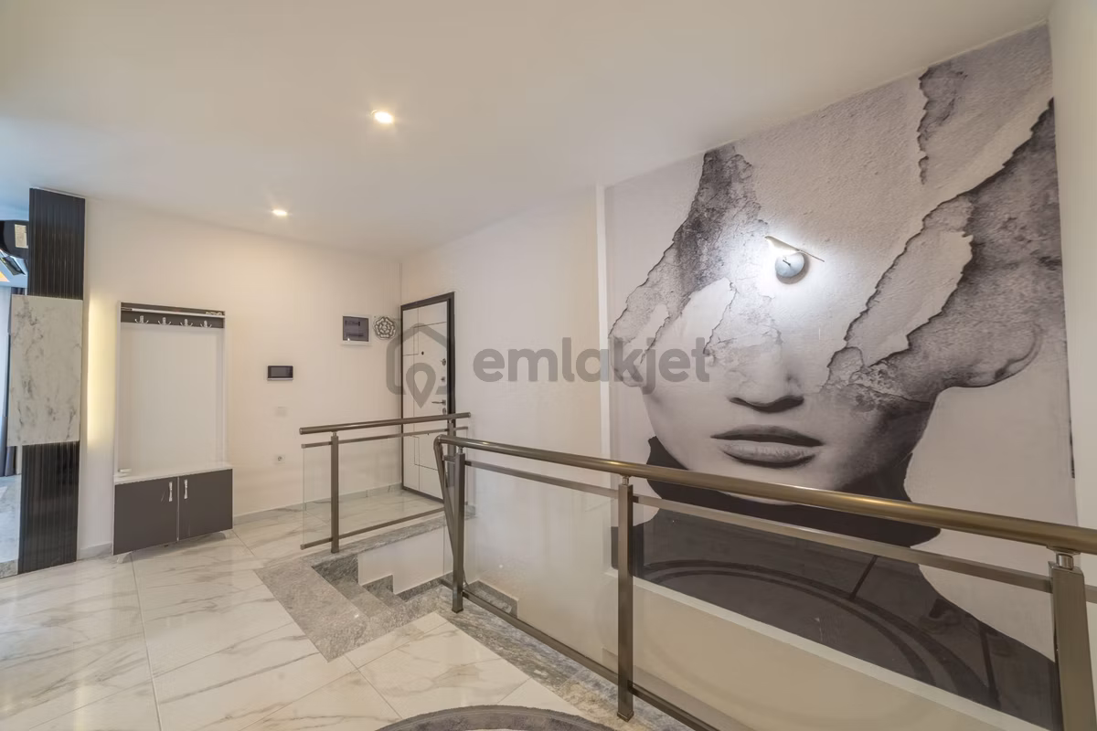 Alanya Avsallar'da Denize 800 Metre Lüks 3+2 Bahçe Dubleksi Daire - 24