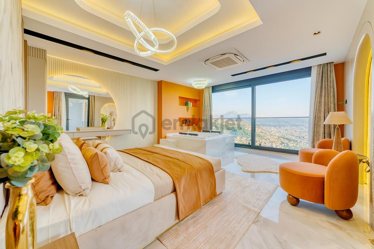 Alanya Tepe'de Deniz Ve Kale Manzaralı Lüks Villa - 18