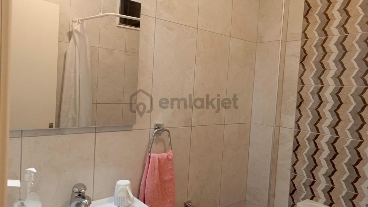 Marmaris Merkezde Kiralık 1+1 Daire - 16