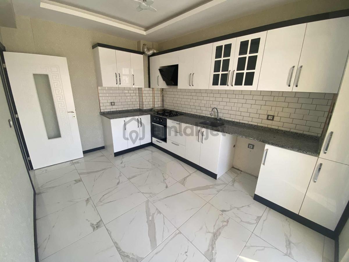 Karaaslan Mahallesinde 3+1 Kiralık Daire - 11