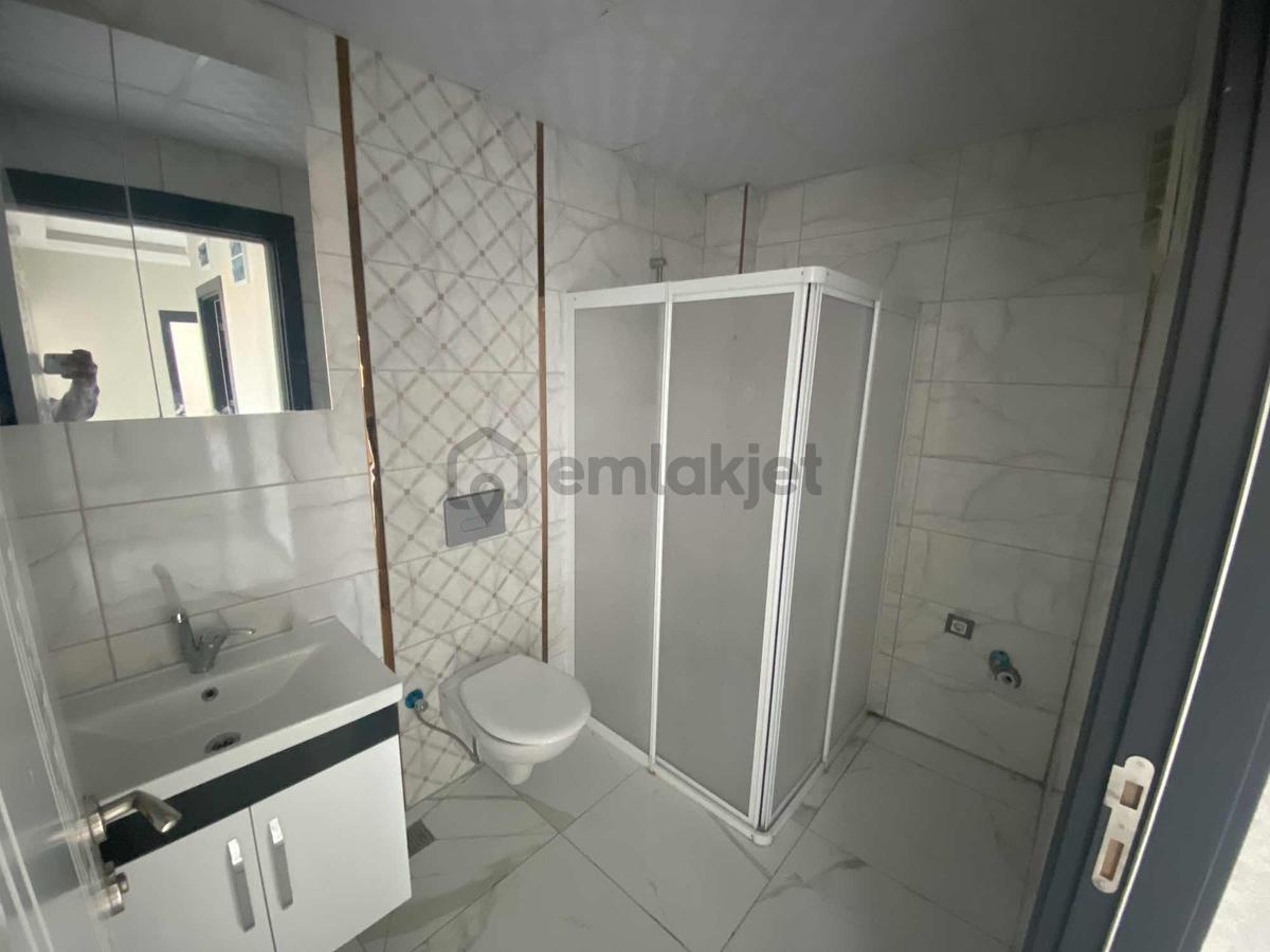 Karaaslan Mahallesinde 3+1 Kiralık Daire - 12