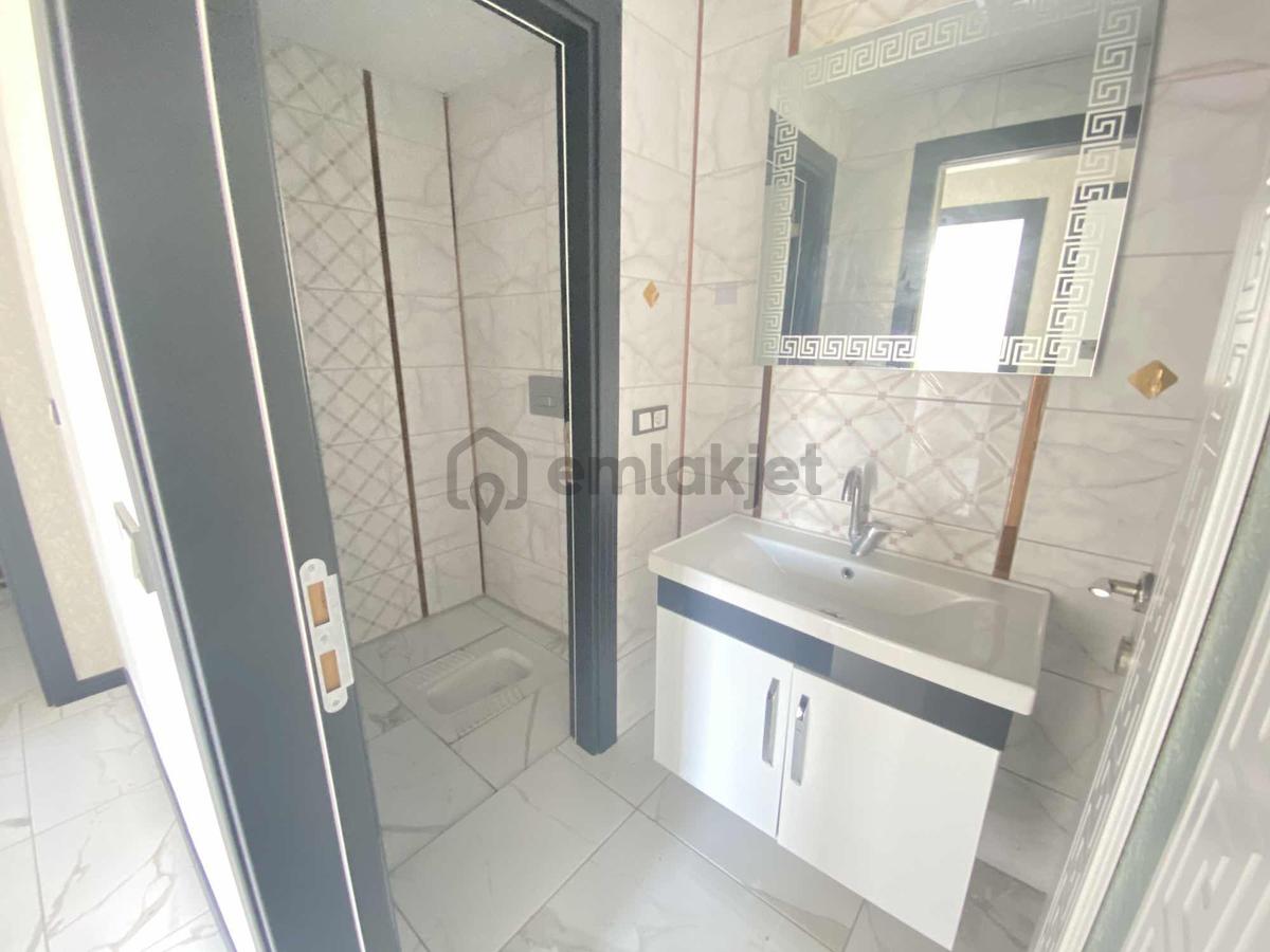 Karaaslan Mahallesinde 3+1 Kiralık Daire - 13