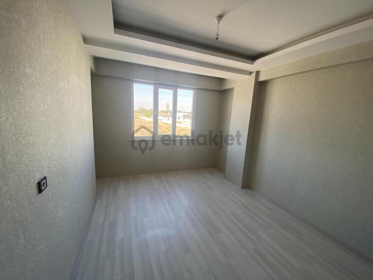 Karaaslan Mahallesinde 3+1 Kiralık Daire - 4