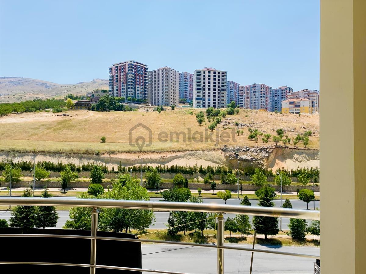 Yıldıztepe Mah. Canbaylar Tepe Towerste Satılık 4+1 Lüks Daire - 30
