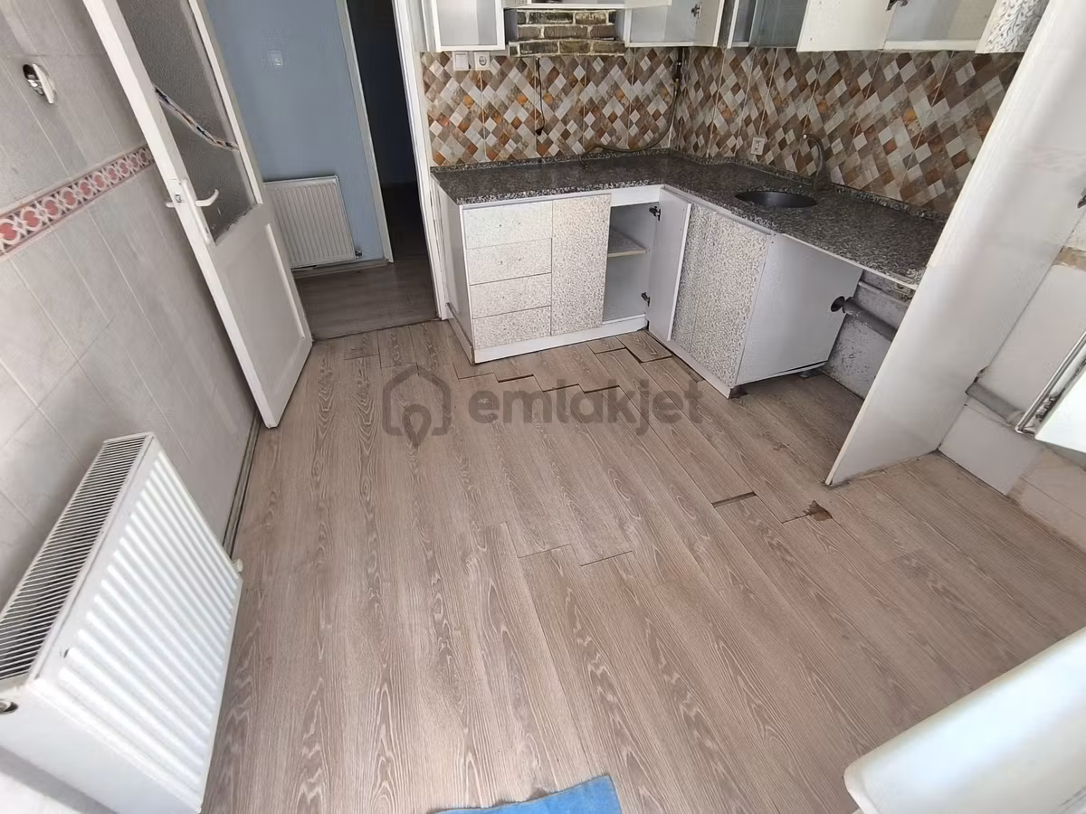 Manisa Yunusemre Akgün Mah.de 3+1 Daire! 22.000tl - 15