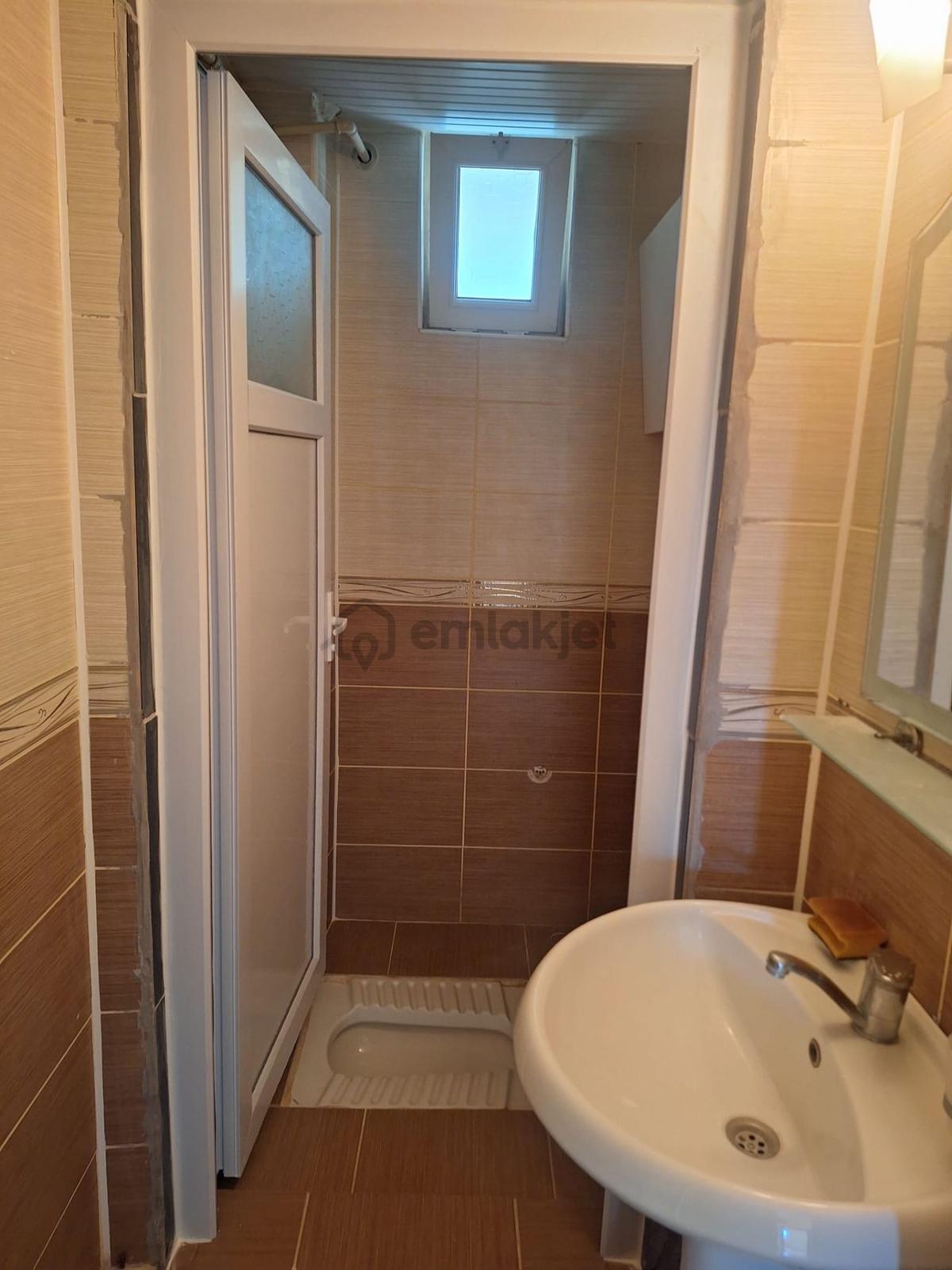 Usta Gayrimenkul'den Kiralık Doğalgazlı 2+1 Daire - 9