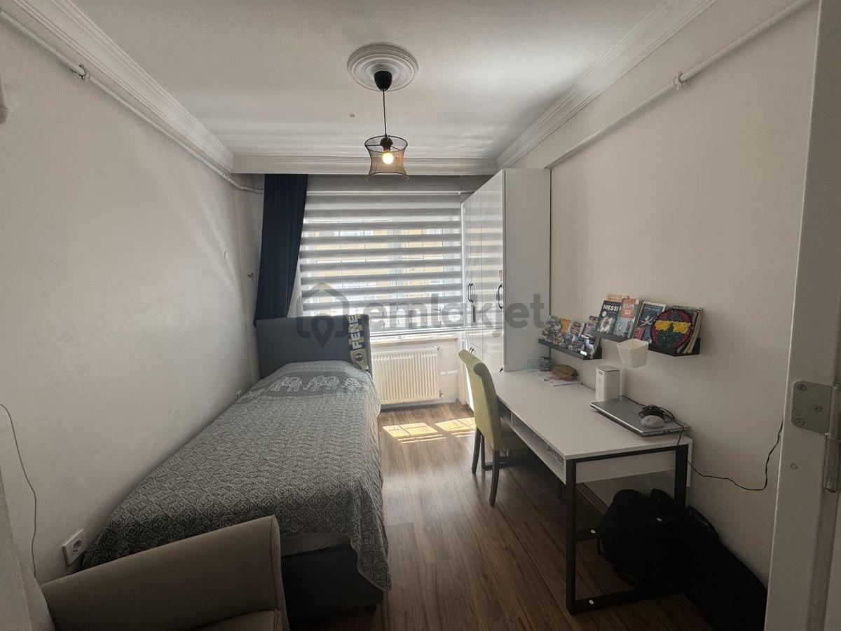 Üsküdar Cumhuriyet Mahallesi'nde Satılık 3+1 Daire - 15