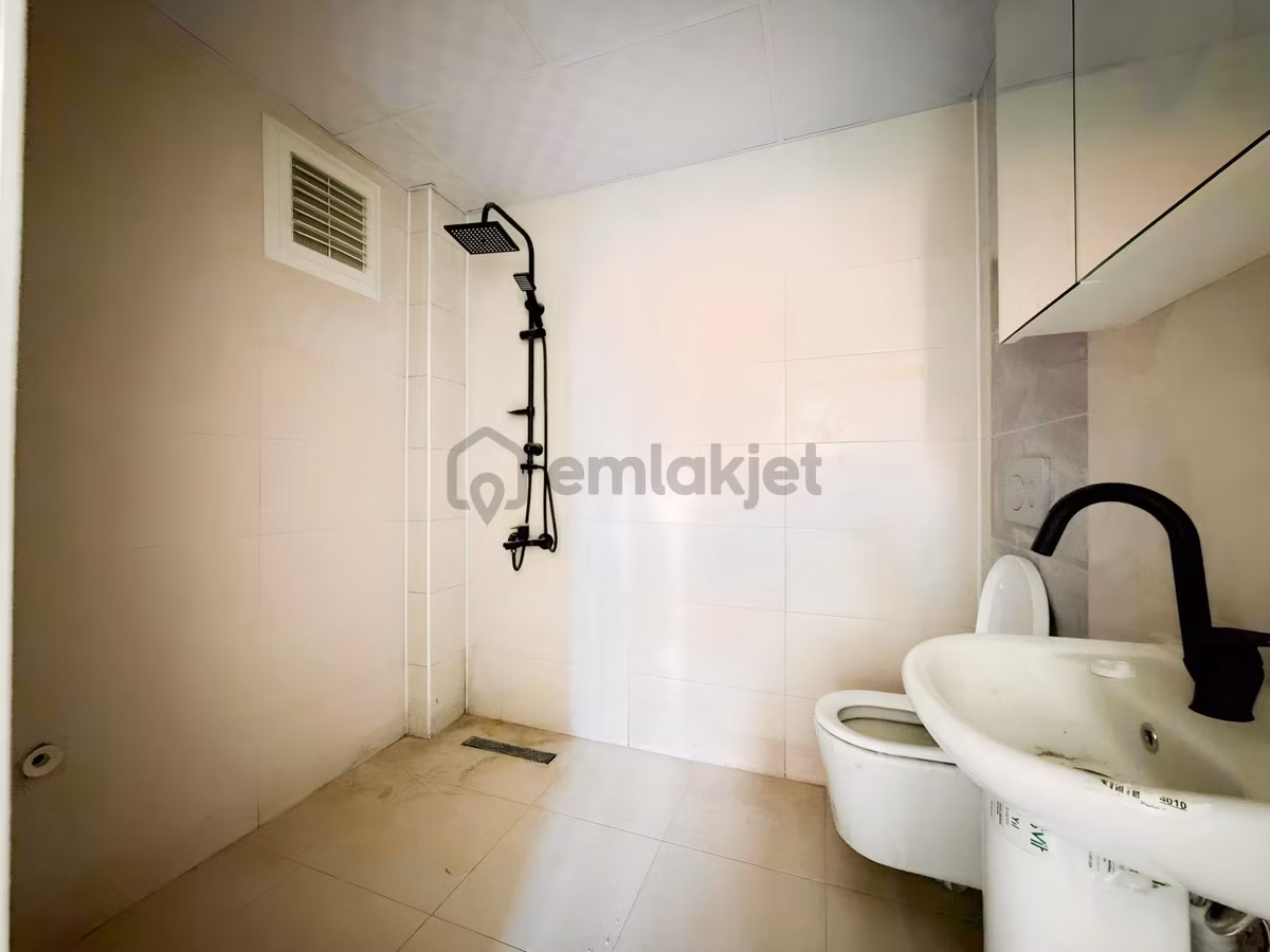 İstiklal Mh. Saraçoğlu Cd. Üzeri Geniş 2+1 Sıfır Satılık Daire! - 23