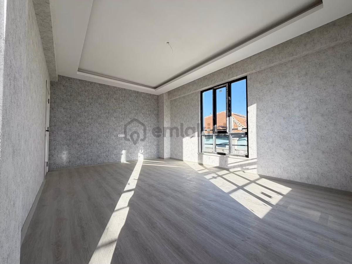 İstiklal Mh. Saraçoğlu Cd. Üzeri Geniş 2+1 Sıfır Satılık Daire! - 6