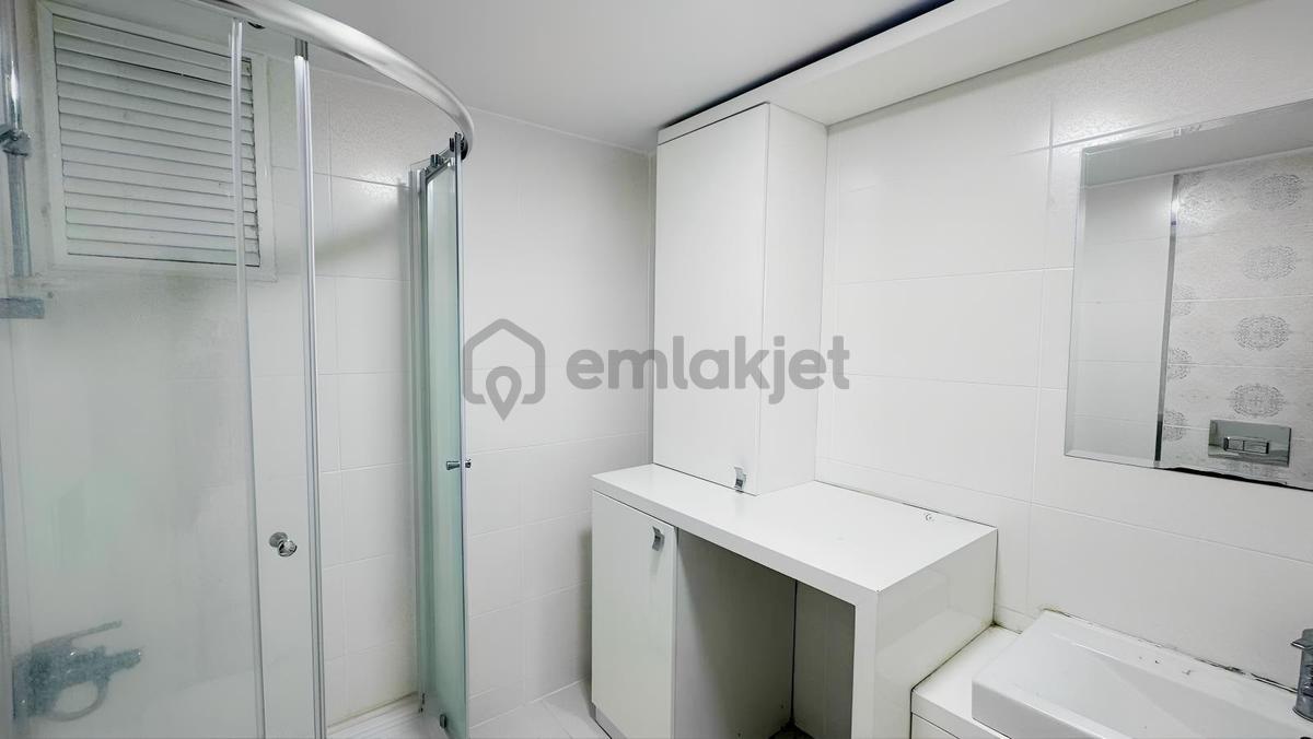 Yenişafakta 194 M² 5.kat 3 Cephe 3 Balkonlu Kiralık Daire - 27