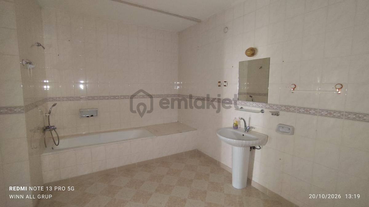 Wınnall Grup'tan Bahçelievler Çamlık Sitesinde 3+1 Satılık Daire - 28