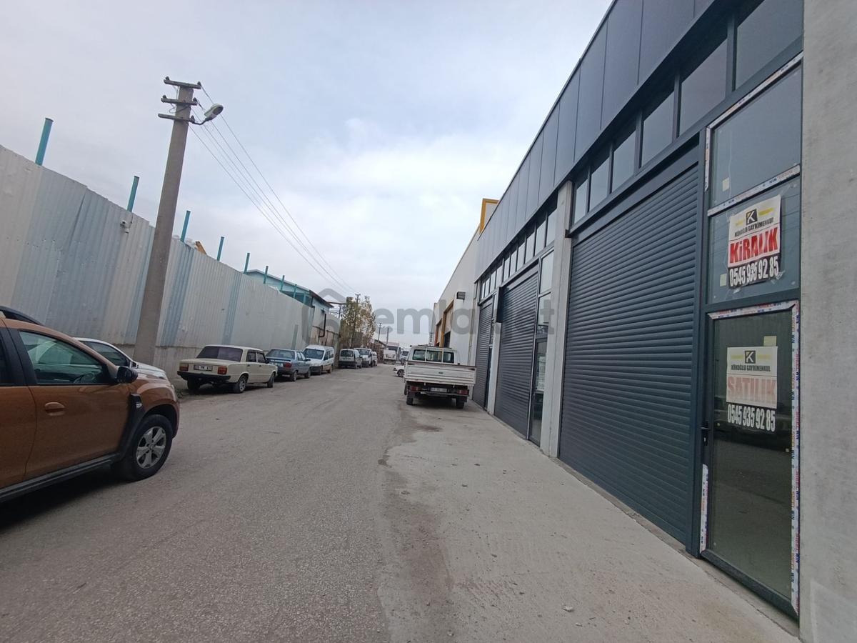 Kökoğlu'ndan Galericiler Sitesi Yakını Sıfır İşyeri - 2