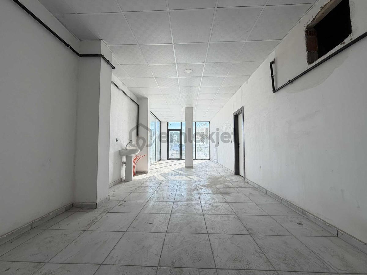 İstiklal Mh. Saraçoğlu Cd. Üzeri 40 M² Fırın Ruhsatlı Kiralık ! - 4