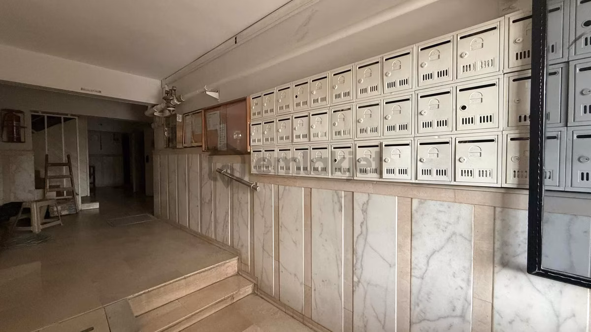 Karşıyaka Esin Sitesinde 3+1 120 M2 Doğalgazlı Satılık Daire - 3