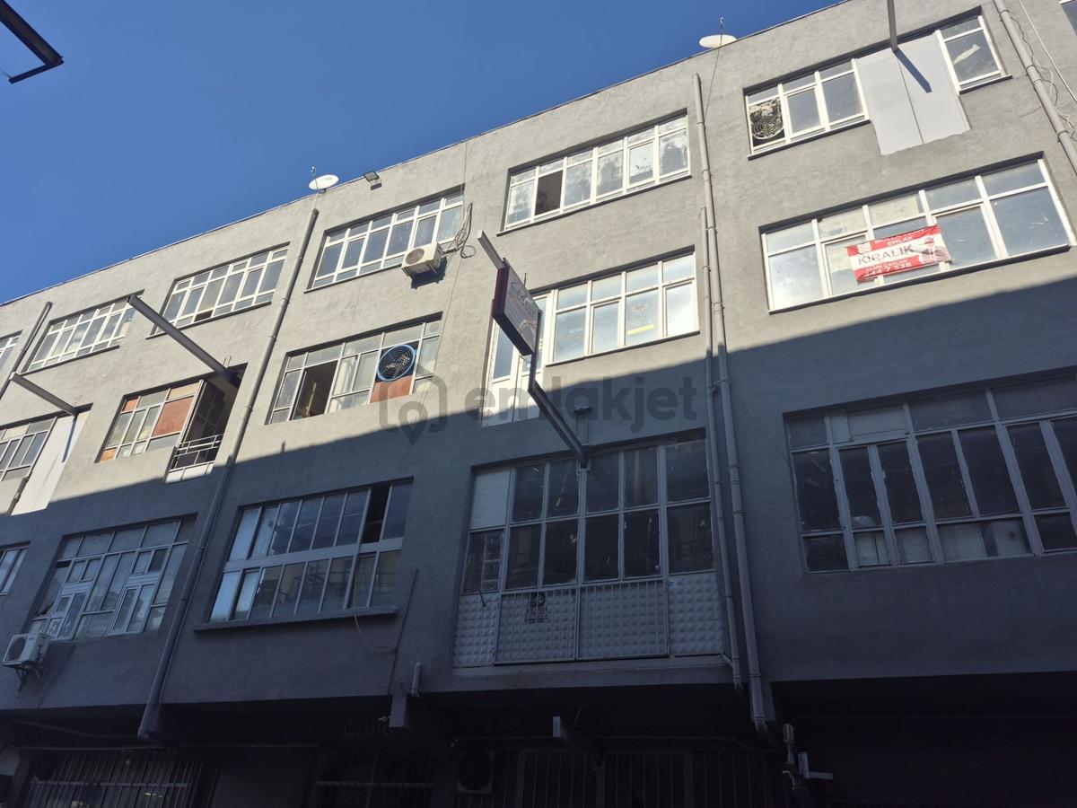 Molla Team'den Güntaş Sn.site'sinde 55 M2 Kiralık Atölye - 26