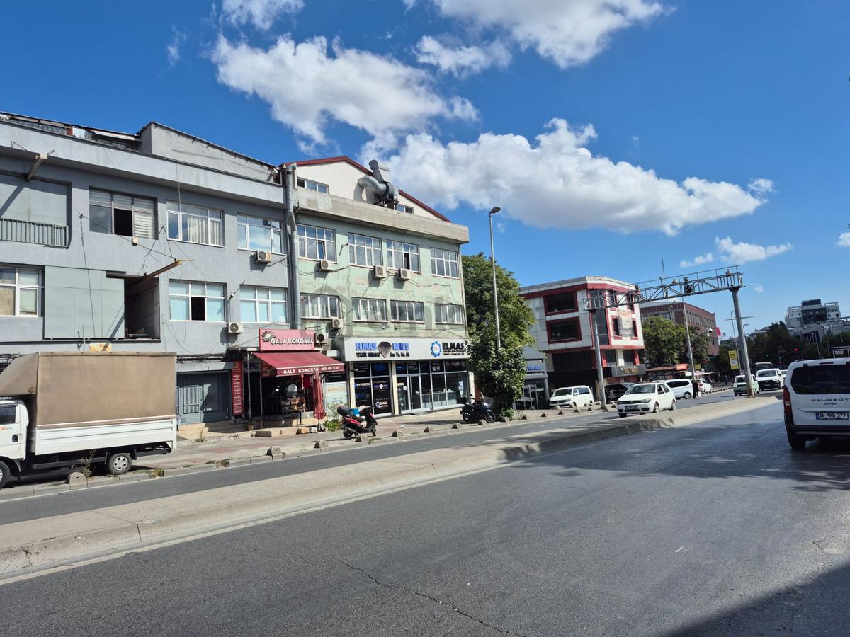 Molla Team'den Güntaş Sn.site'sinde 55 M2 Kiralık Atölye - 12