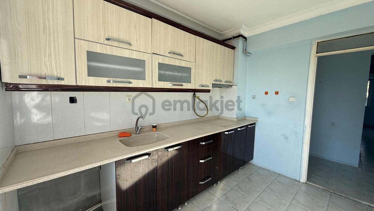 Koyundere'de Ara Kat 3+1 110 M2 Doğalgazlı Kiralık Daire - 9