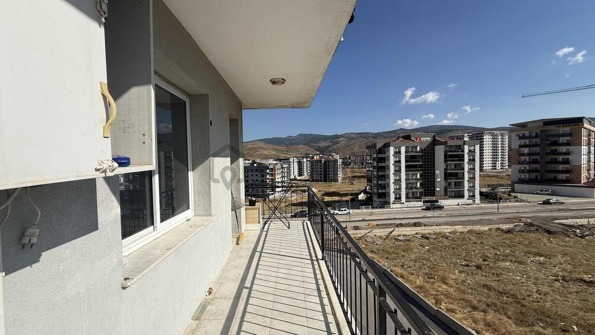 Koyundere'de Ara Kat 3+1 110 M2 Doğalgazlı Kiralık Daire - 11