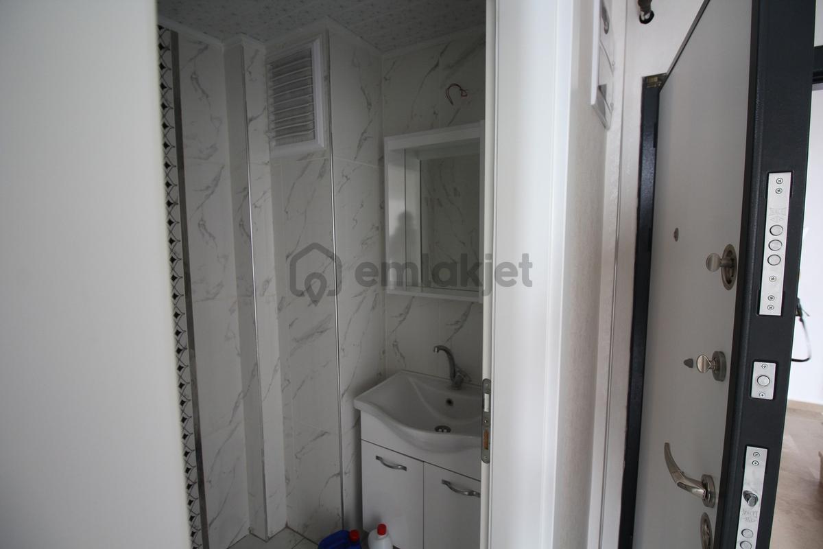 Aksaray Merkezde Uygulama Oteli Civarı 2+1 Daire - 24
