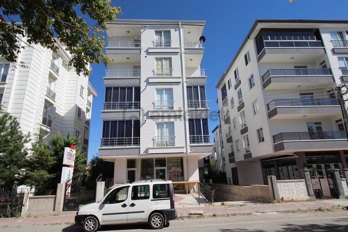 Aksaray Merkezde Uygulama Oteli Civarı 2+1 Daire - 25