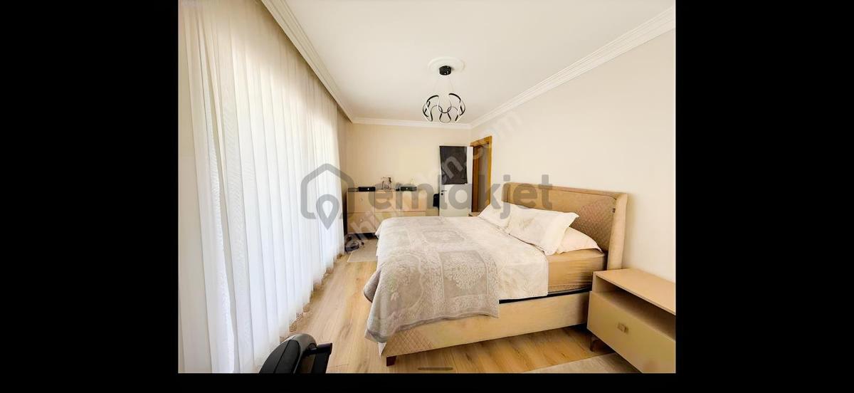 Geniş Deniz Manzaralı Havuzlu Sitede Kiralık Daire - 16