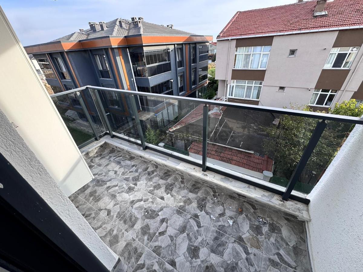 Zafer Mahallesinde Satılık 2+1 Daire - 5