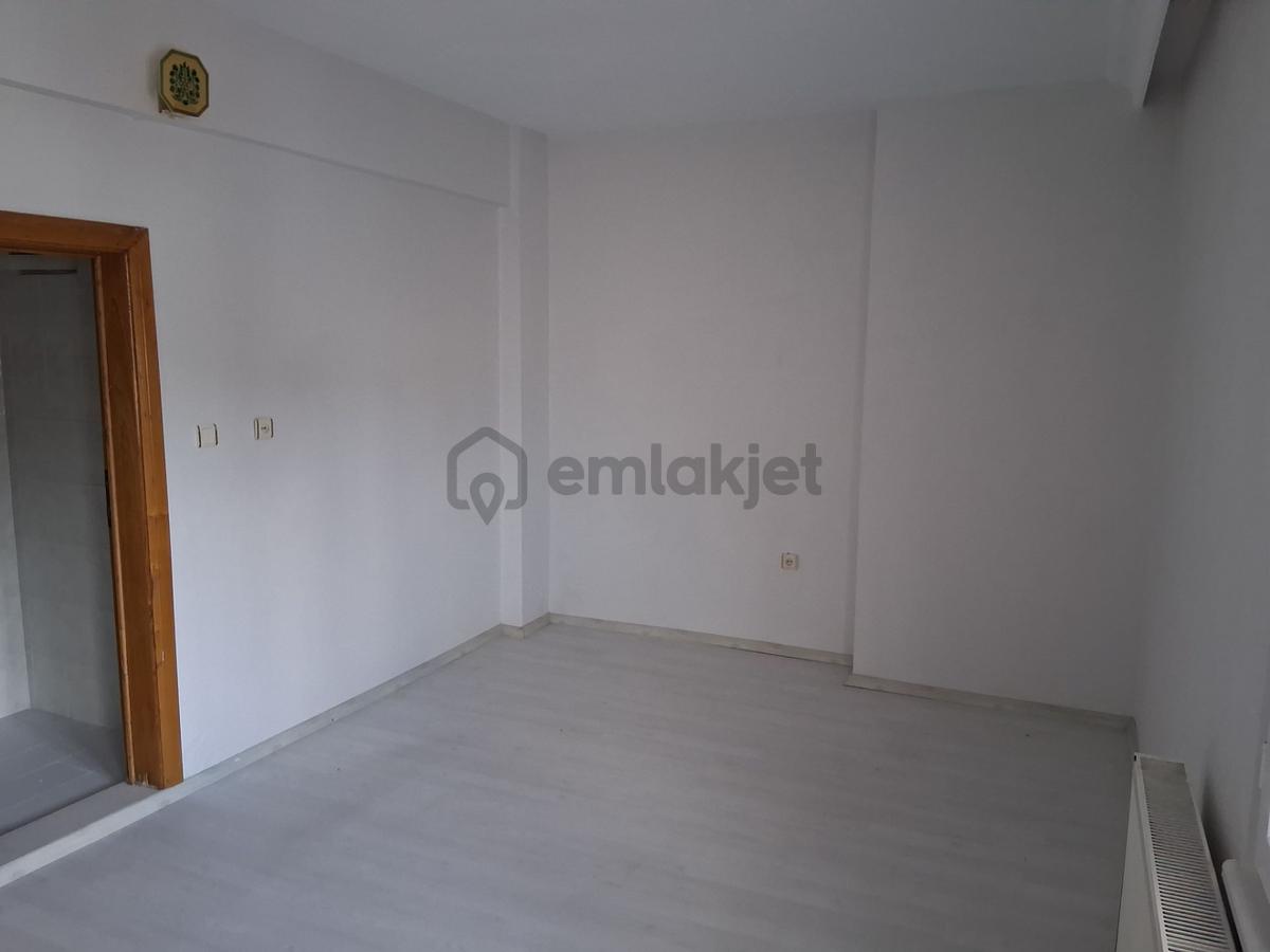 Havza Sahibinden Kiralık Asansörlü Binada Daire - 6